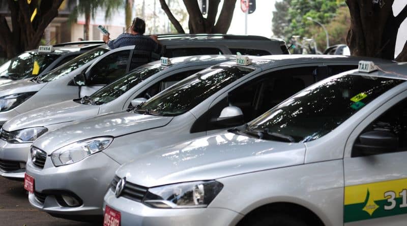 Táxi verde BRB tem condições especiais para taxistas