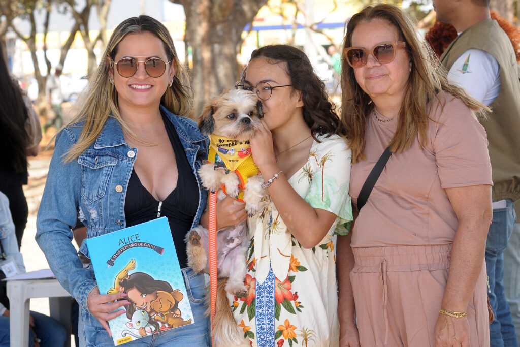 Fim de semana no DF teve mobilização contra o sarampo e caravana de proteção animal
