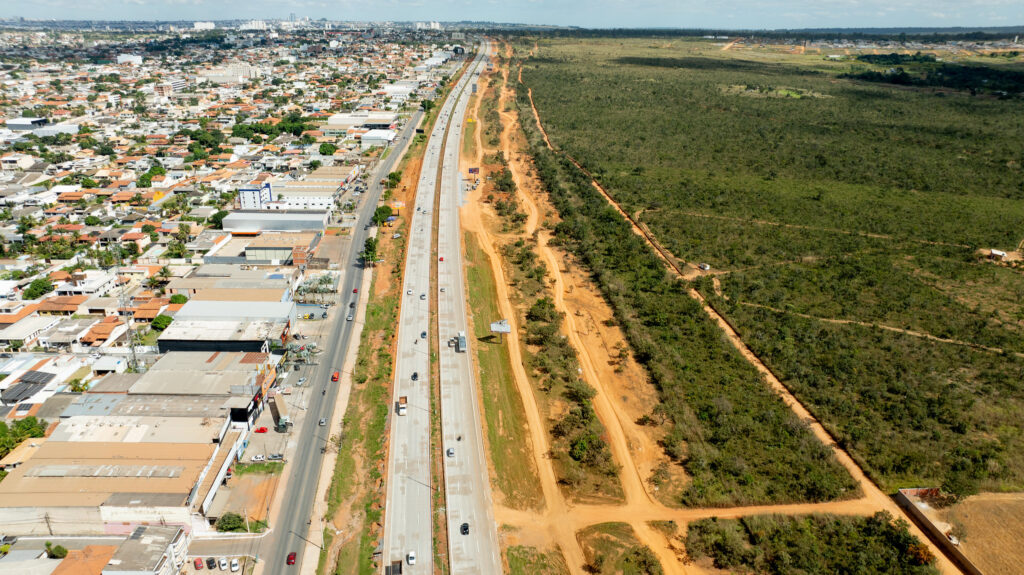 Estrutural recebe vistoria de técnicos do GDF e de executores da obra