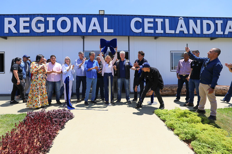 Novacap inaugura regional em Ceilândia e entrega 1,2 mil contêineres no DF
