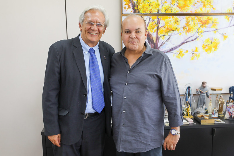 Raimundo Ribeiro é reconduzido à presidência da Adasa para novo mandato