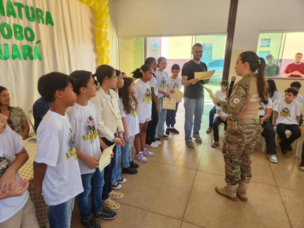 Estudantes da Escola Classe 14 do Gama se formam como guardiões ambientais