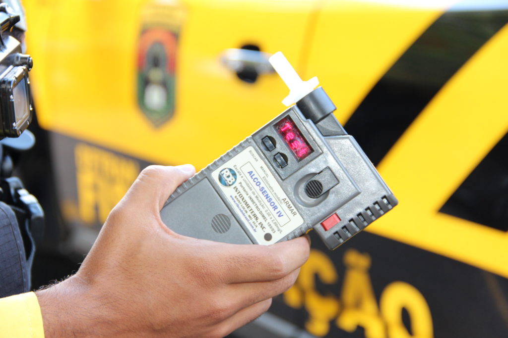 Quase 30 motoristas flagrados sob influência de álcool no fim de semana