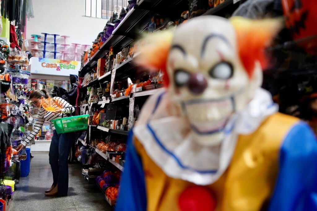 Lojistas do DF na expectativa de crescimento de vendas para Halloween