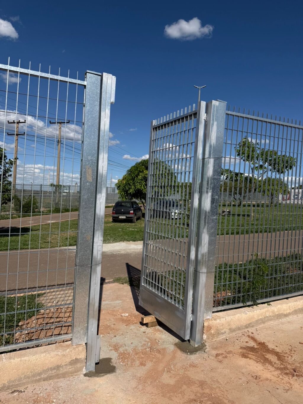 Parque do Setor O ganha novos portões para facilitar acesso dos frequentadores