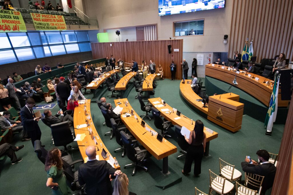 CLDF aprova R$ 197 milhões para obras, eventos e programas sociais