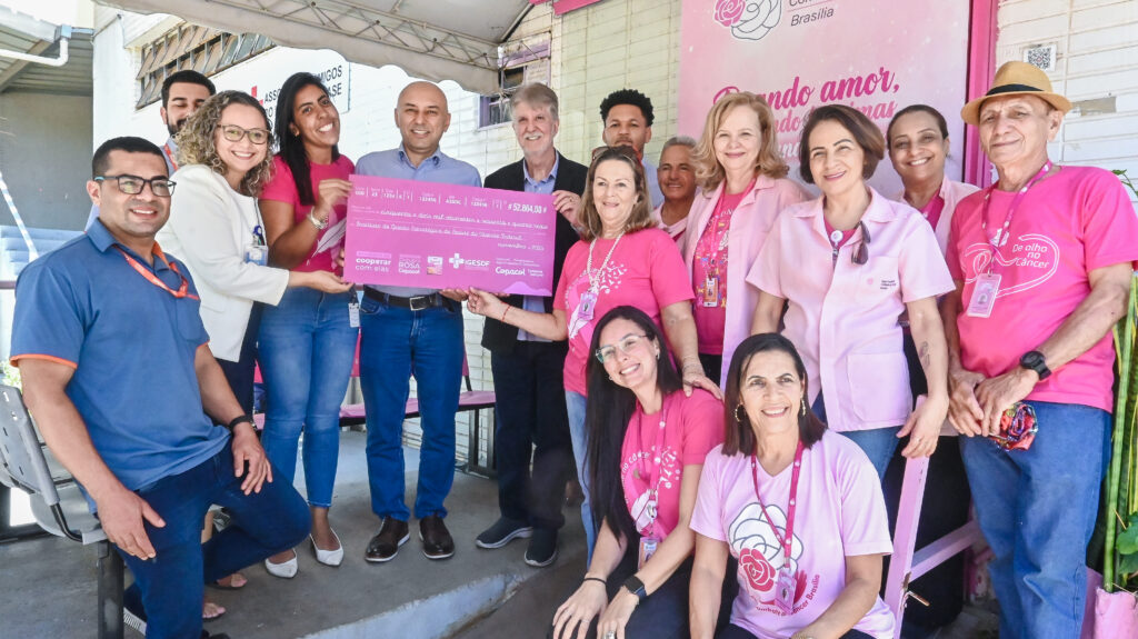 Rede Feminina de Combate ao Câncer recebe doação de mais de R$ 50 mil