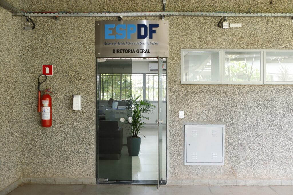 ESP-DF abre seleção para 306 vagas em pós-graduação gratuita