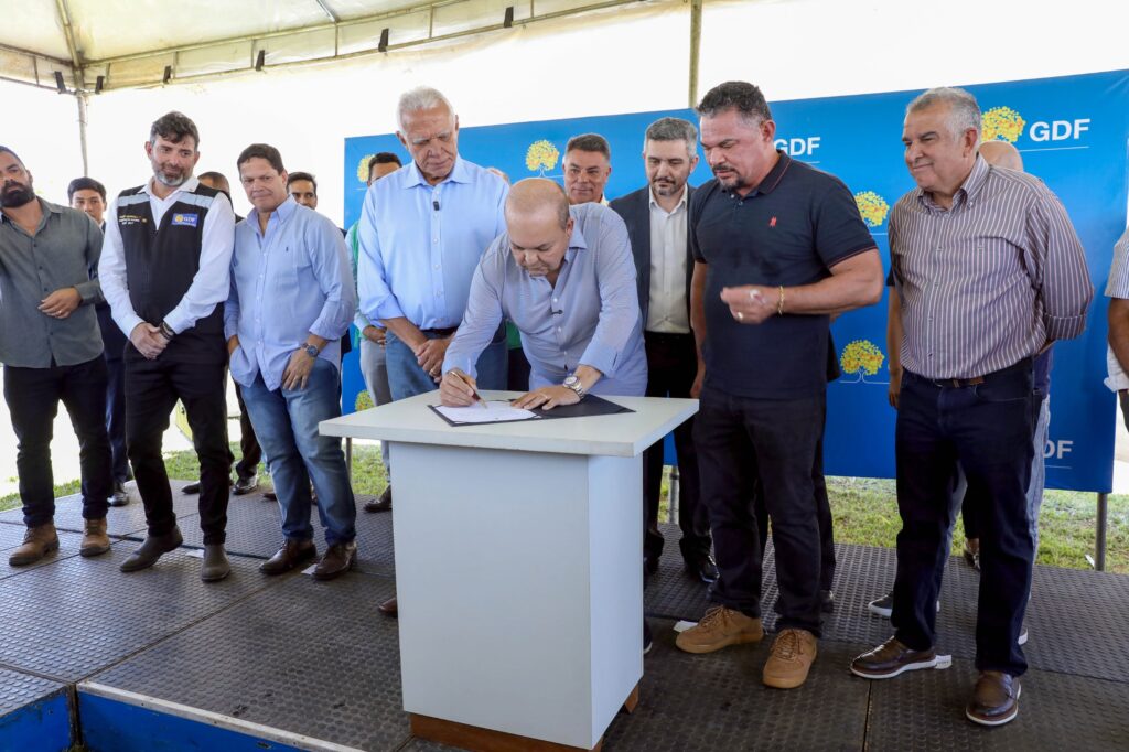 GDF inicia duplicação da via marginal da EPDB no Park Way