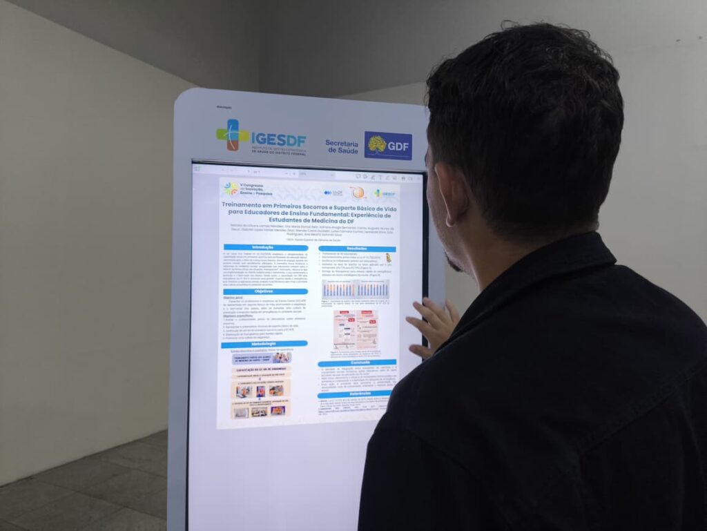Tecnologia e pesquisa marcam segundo dia do Congresso do IgesDF