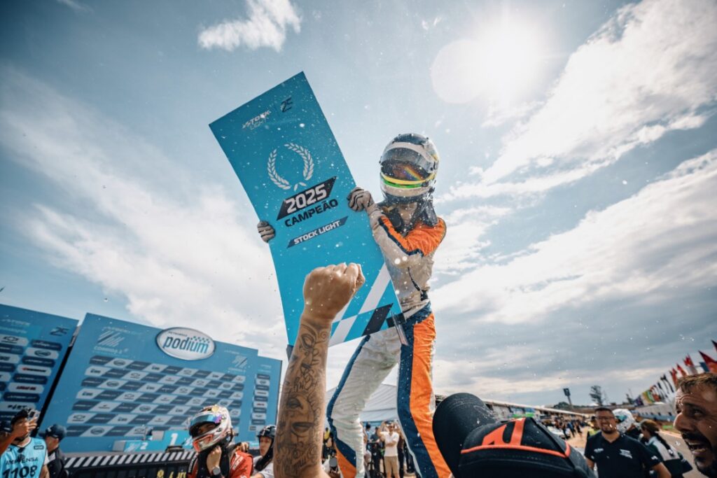 Novo campeão da Stock Light, Barrichello Bartz sobe para o grid em 2026