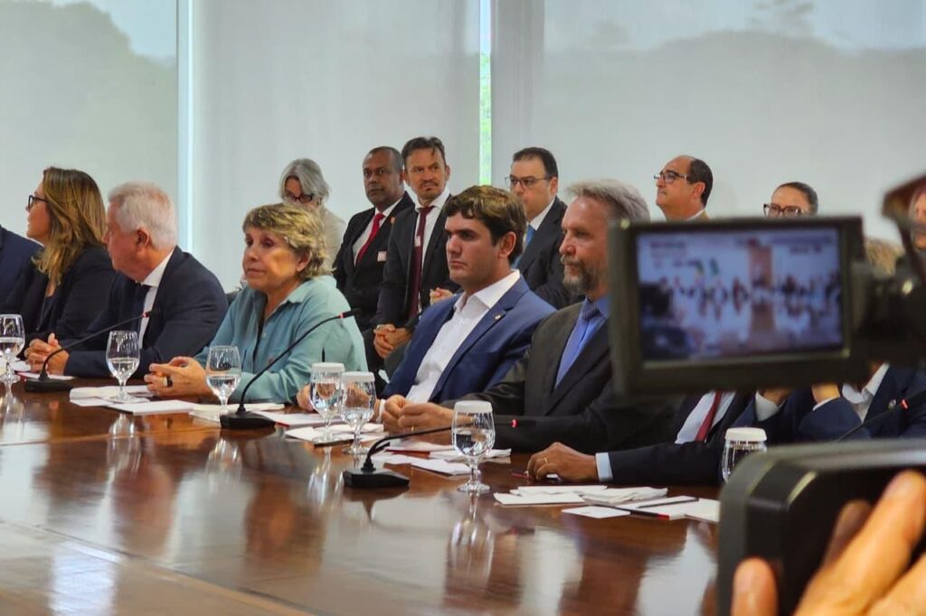Governo sanciona projeto de reajuste e nomeação de policiais no DF