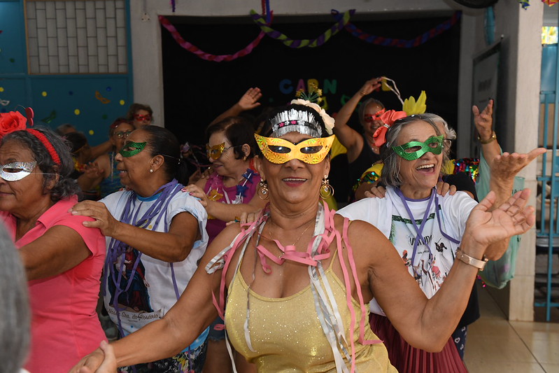 Baile da Melhor Idade leva cultura e integração ao Sol Nascente