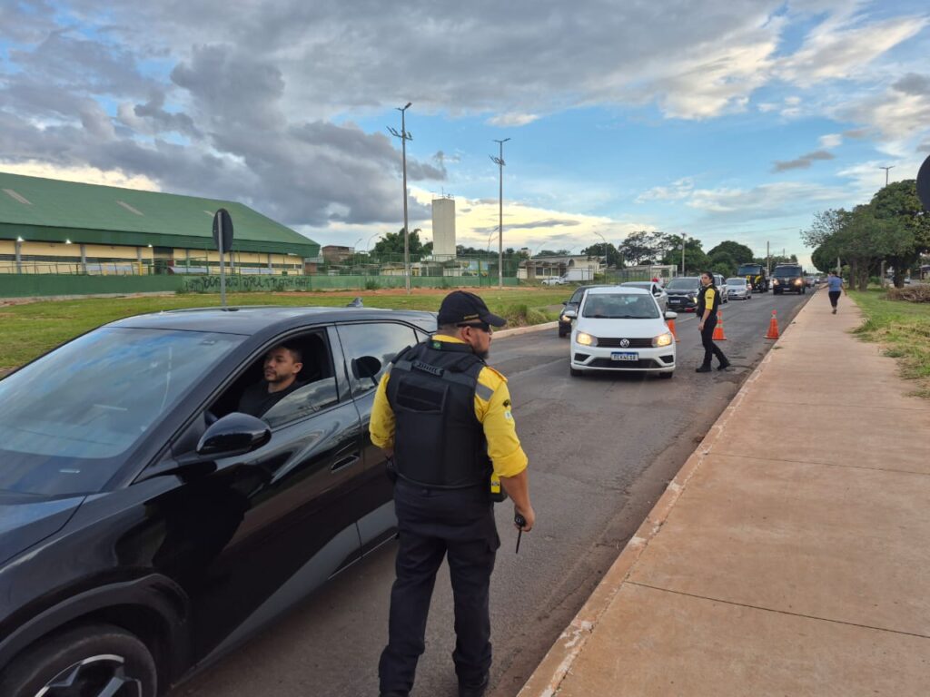 Fiscalização autua 46 condutores alcoolizados no fim de semana