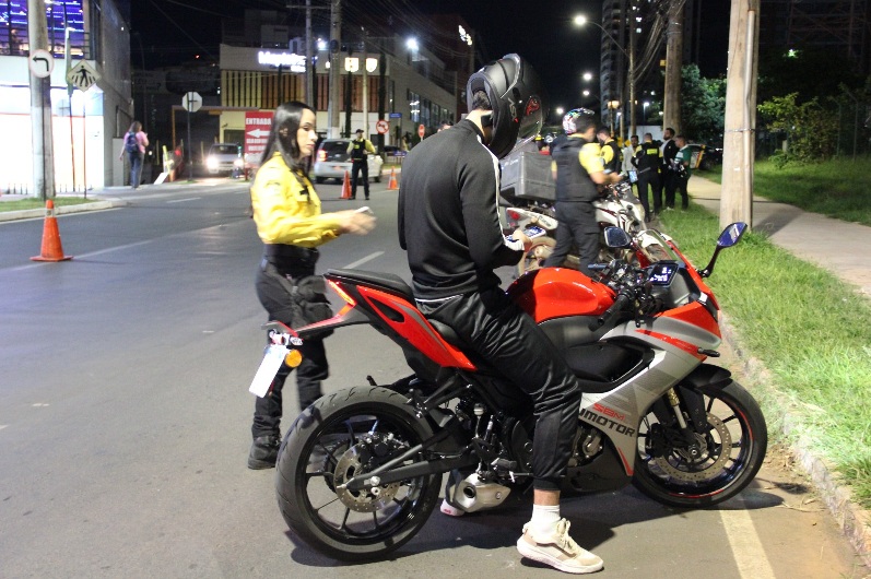 Detran-DF realiza seminário para discute segurança dos motociclistas