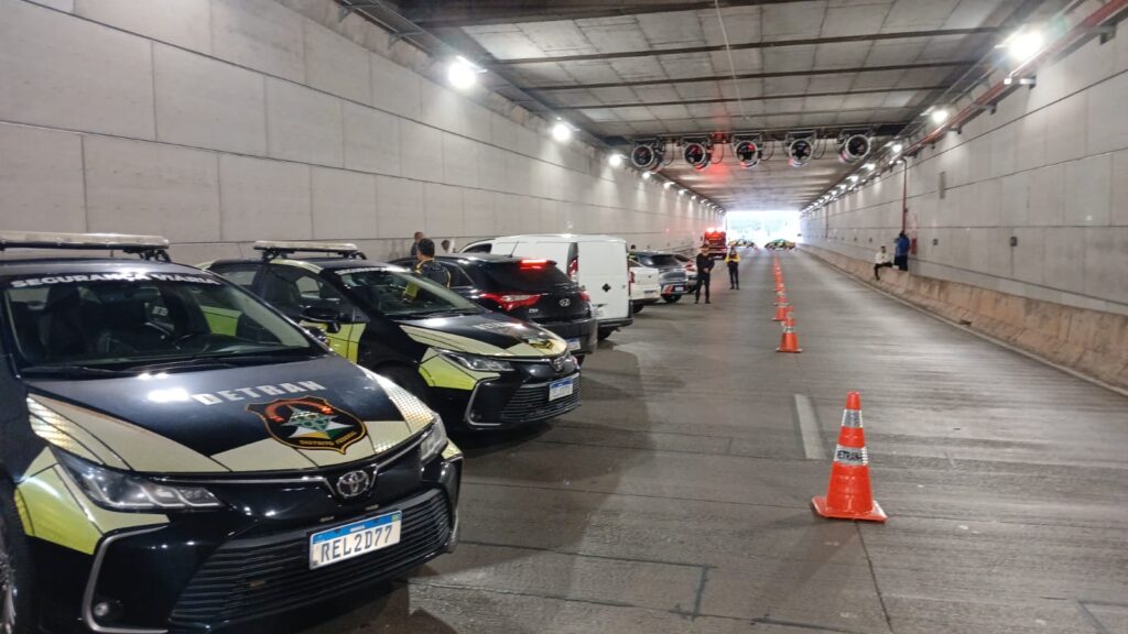 Operação Rescaldo flagra sete condutores alcoolizados no Túnel Rei Pelé