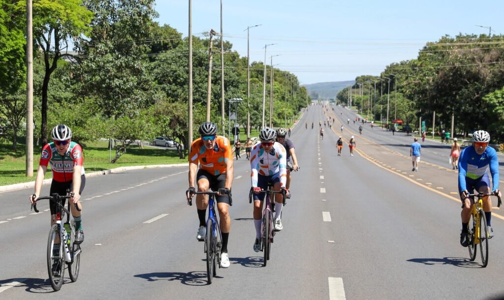 GDF lança Rota do Cicloturismo e miniguia para pedalar por Brasília