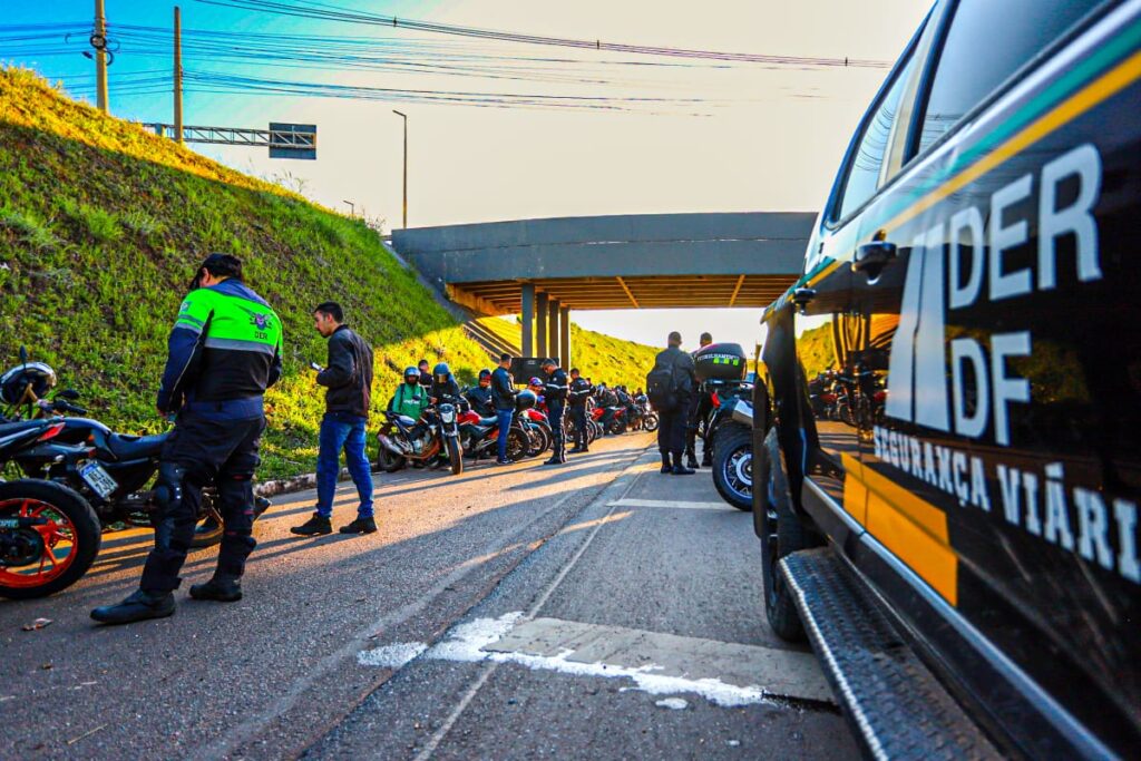 Operação Moto Legal intensifica fiscalização e remove motos irregulares no DF