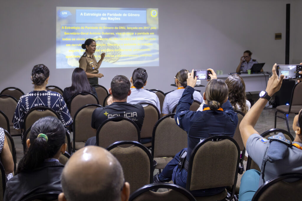Seminário internacional reúne representantes das forças de segurança do DF