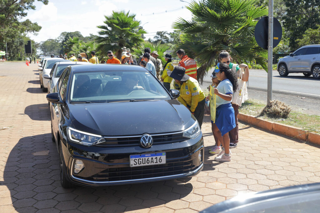Ação educativa mobiliza população contra incêndios no Park Way