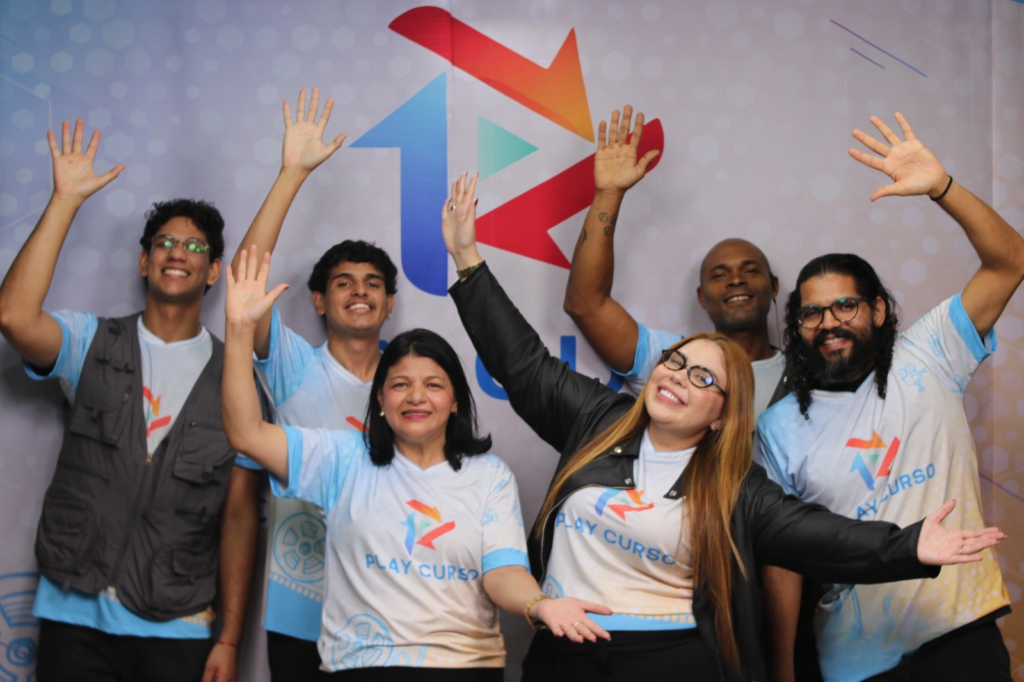 Play Curso II oferece formação on-line gratuita e aposta na inclusão digital