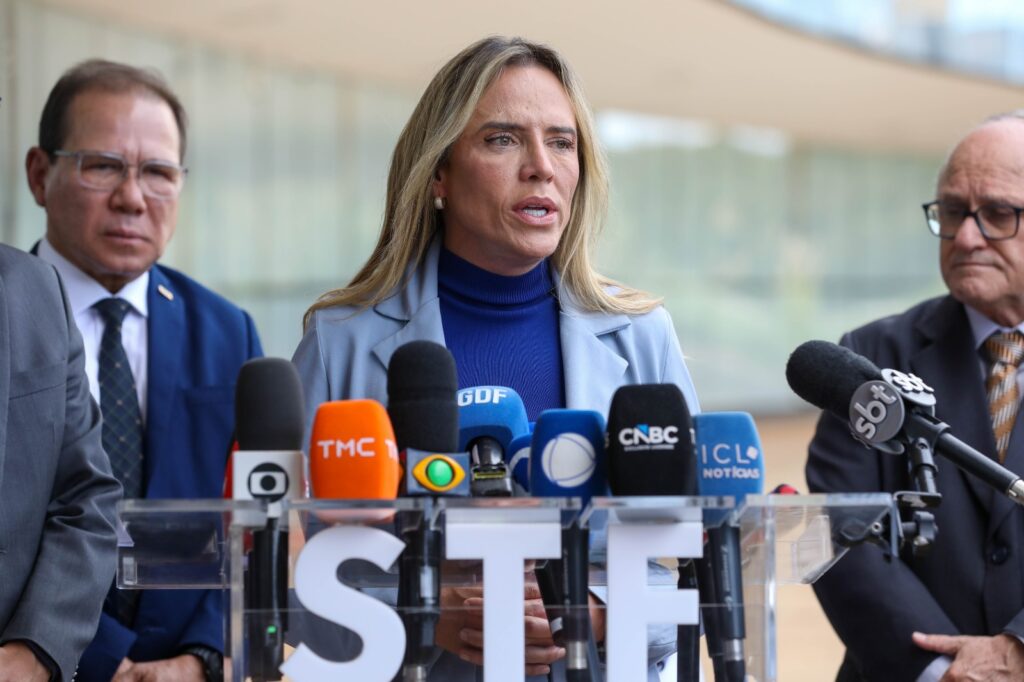 Celina sela acordo com a União que permite capitalização de até R$ 6,6 bi do BRB