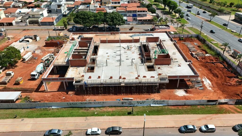 Com investimento de R$ 117 milhões, sete UPAs estão em construção no DF
