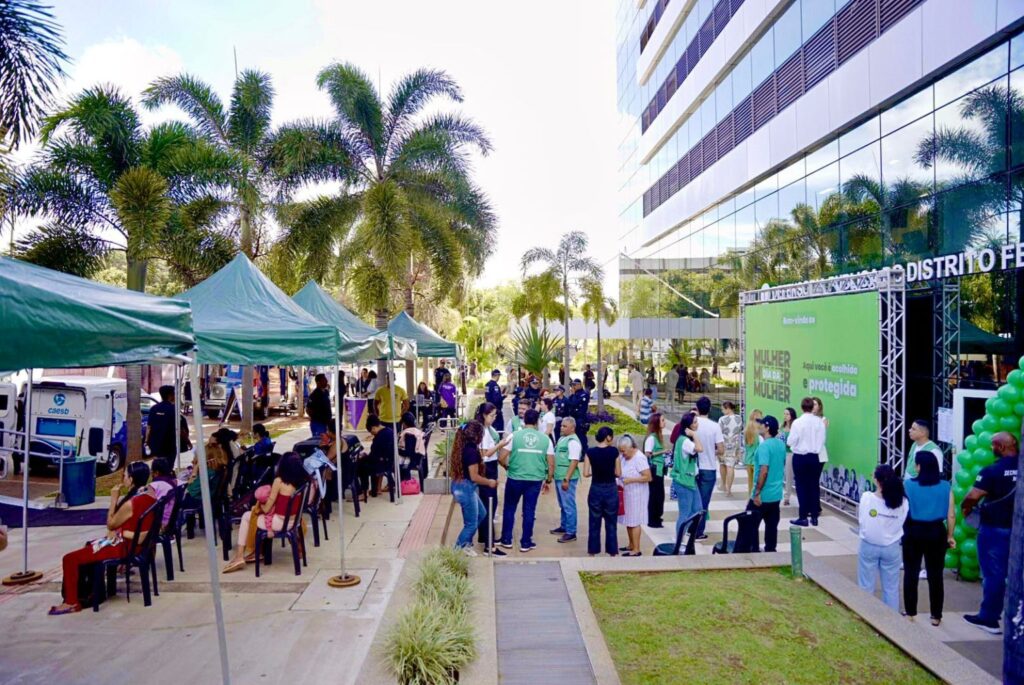Mutirão reúne mais de 30 serviços gratuitos para mulheres nesta terça