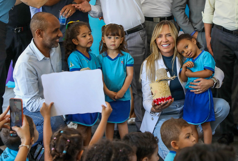 Mais de 30 parquinhos do Cruzeiro ganham brinquedos e áreas recuperadas