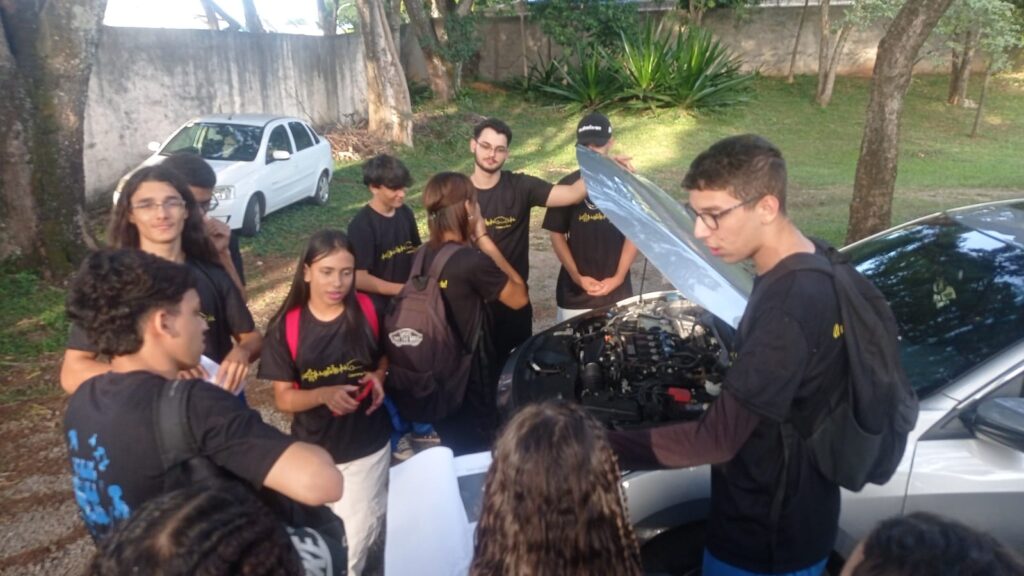 Detran-DF forma 231 estudantes no curso Cidadania no Trânsito