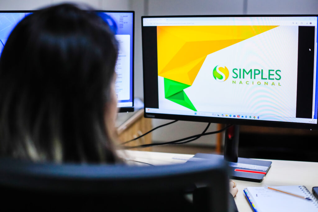GDF alerta para novas regras tributárias a optantes pelo Simples Nacional