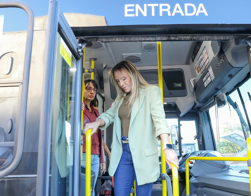 GDF entrega 82 novos ônibus com ar-condicionado e tecnologia Euro 6