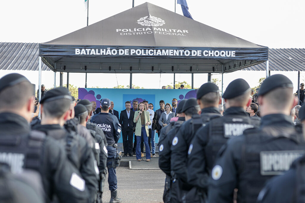 Celina autoriza obras de novas sedes para quatro batalhões da PMDF