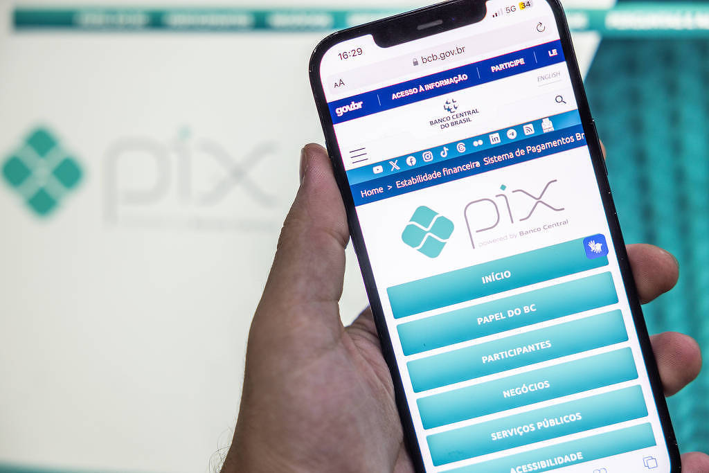 Saiba como funciona a lei do Pix Pensão para débito automático