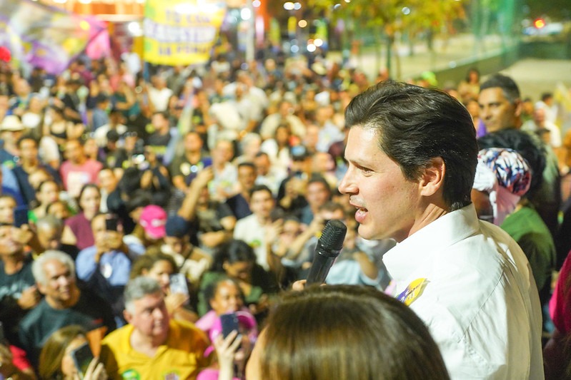 Vilela inicia terceira semana de campanha com liderança em todas as pesquisas