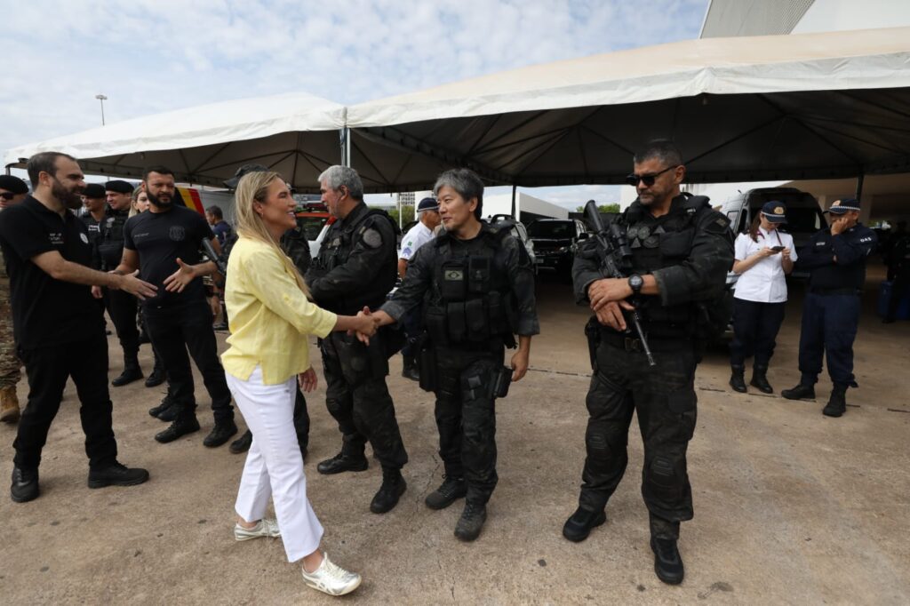 Celina acompanha operação de segurança durante o Desfile de 7 de Setembro