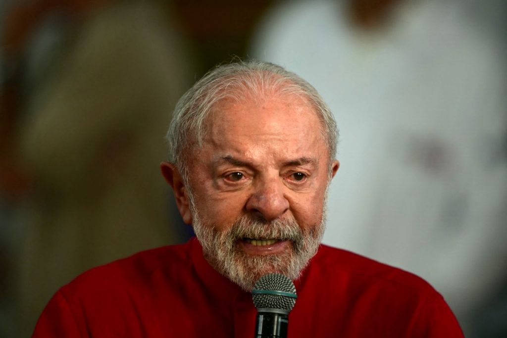 Lula foge de Flávio e não vai ao debate da Globo nesta quinta-feira
