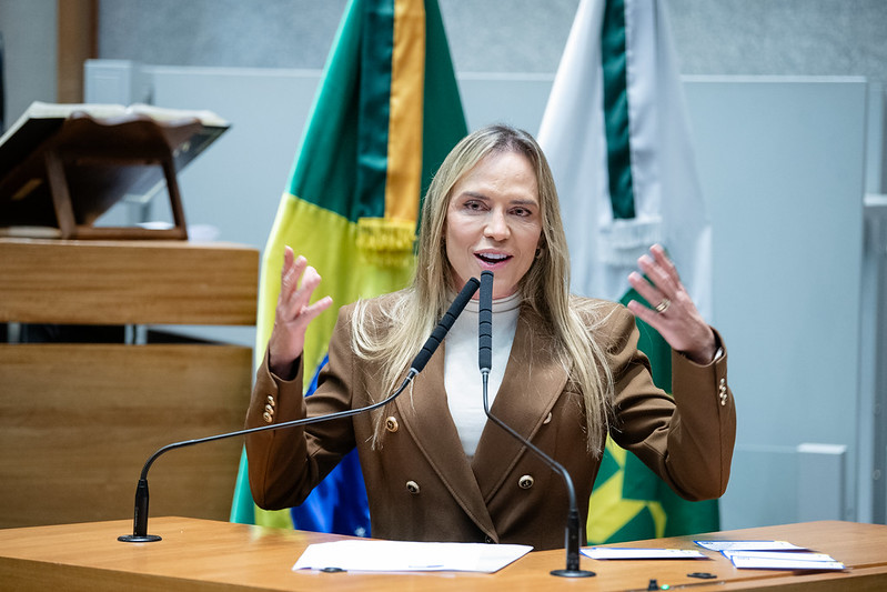Celina anuncia melhorias em infraestrutura no Núcleo Bandeirante