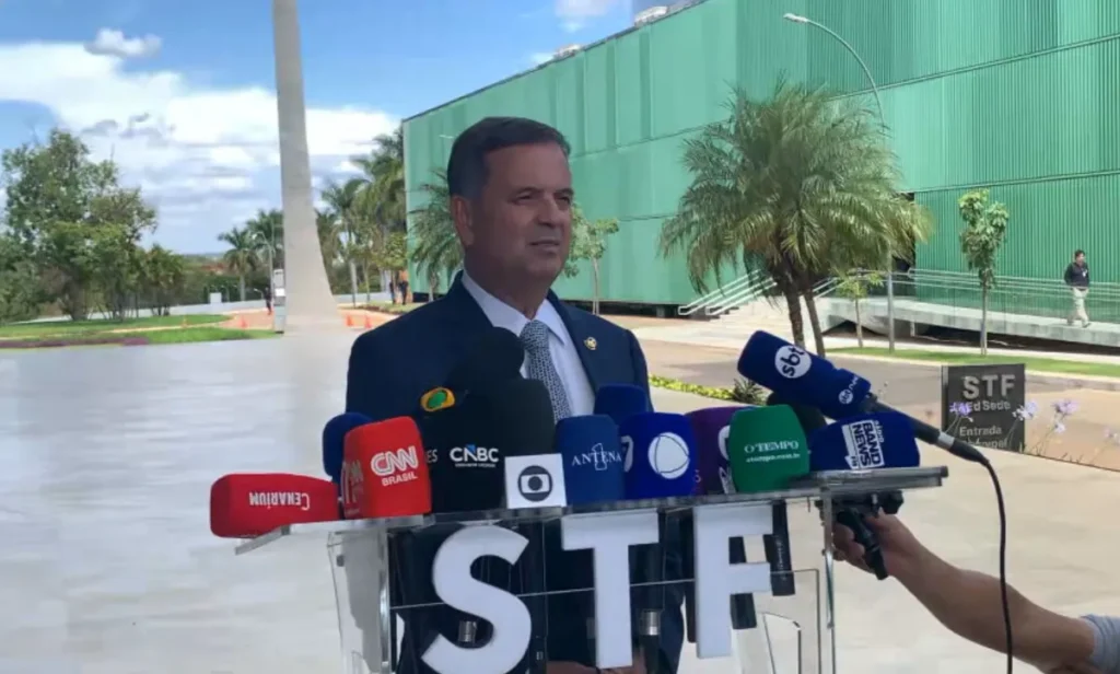 Marinho diz a Fachin que Senado “não será omisso” diante de crimes de togados
